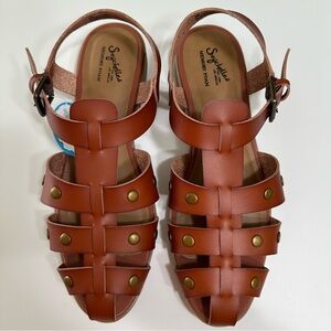 Seychelles Brown Fisherman Sandals with Woven Leather Design